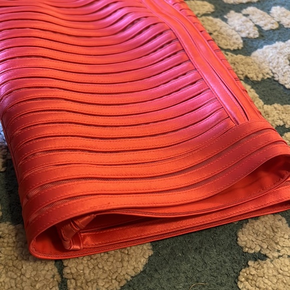 BCBG | coral bodycon dress - Picture 7 of 8